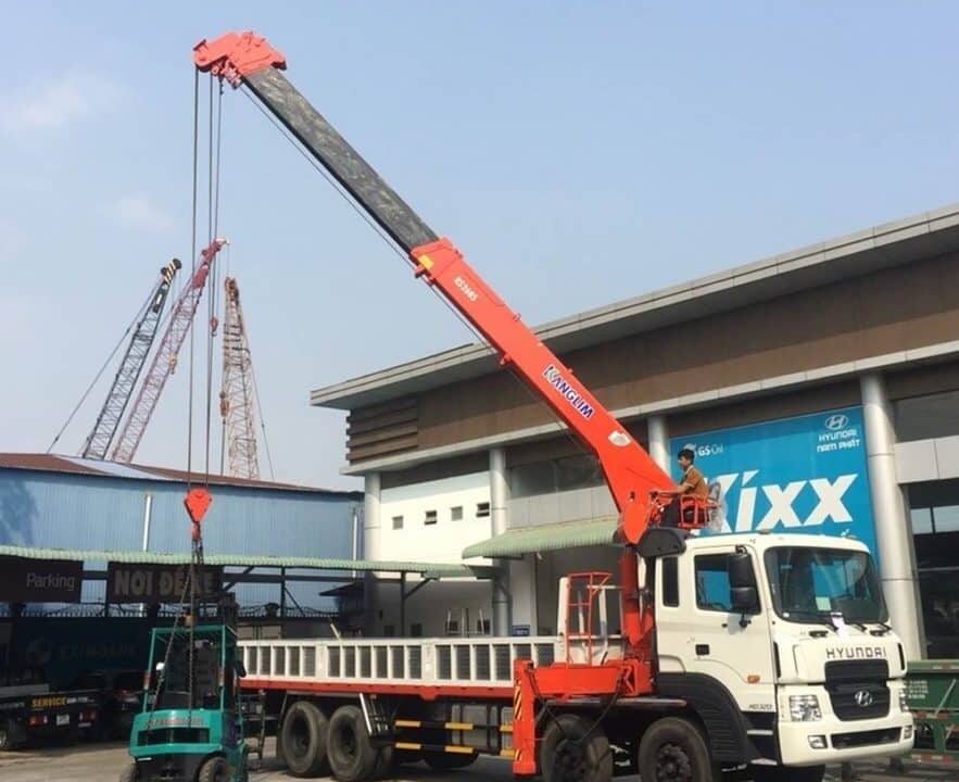 Thuê xe cẩu Thuận An Bình Dương giá rẻ