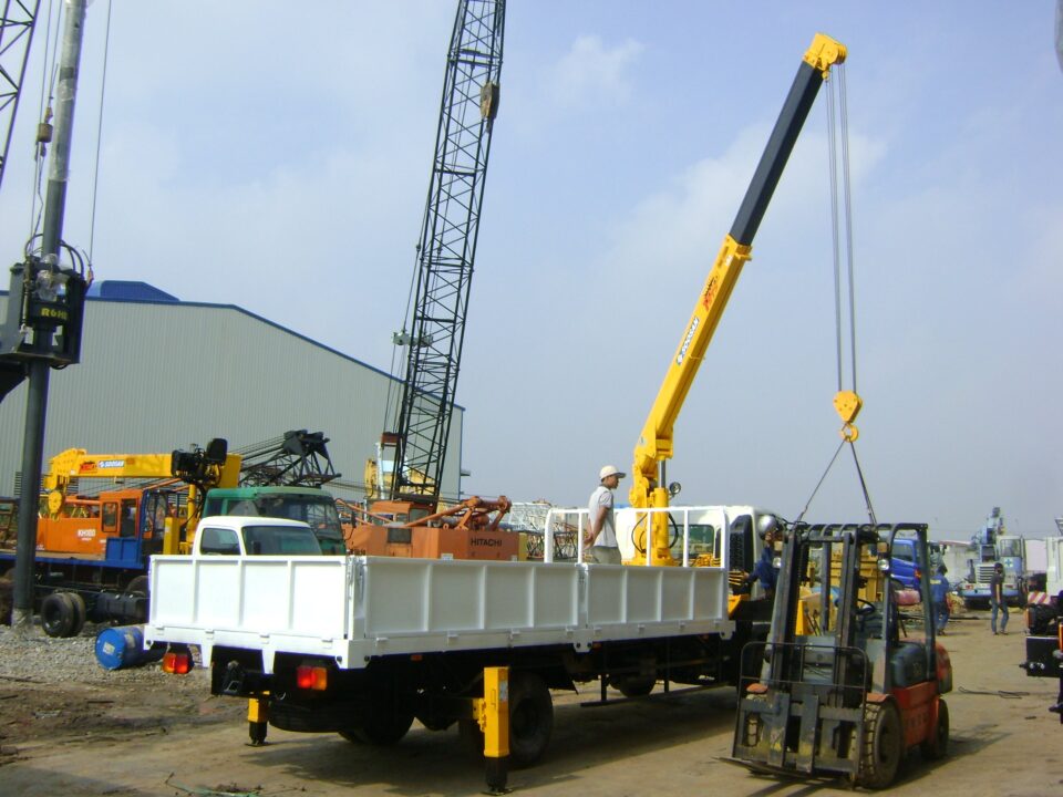 Dịch vụ thuê xe cần cẩu, xe nâng KCN Trảng Bàng và Thành Thành Công Tây Ninh