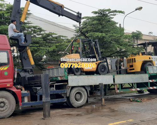 Cho thuê xe cẩu xe nâng xe móc Dầu Tiếng Bình Dương