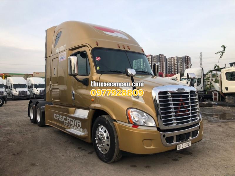 Cho thuê xe cần cẩu xe đầu kéo chuyên nghiệp KCN Sóng Thần Bình Dương