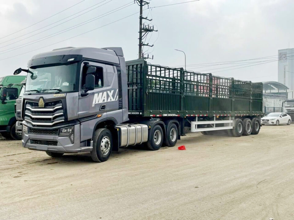 Cho thuê xe cần cẩu xe đầu kéo chuyên nghiệp KCN Sóng Thần Bình Dương