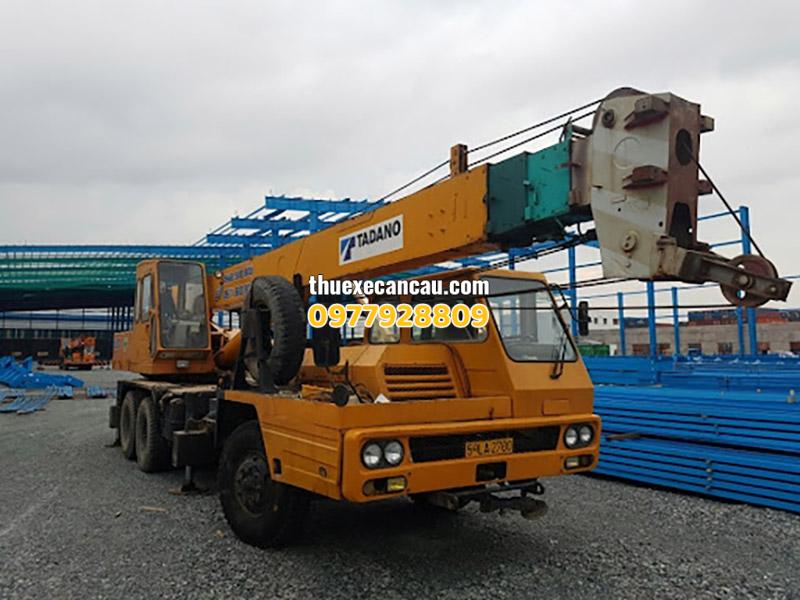 Cung cấp dịch vụ thuê xe cẩu xe nâng xe móc Dầu Tiếng Bình Dương