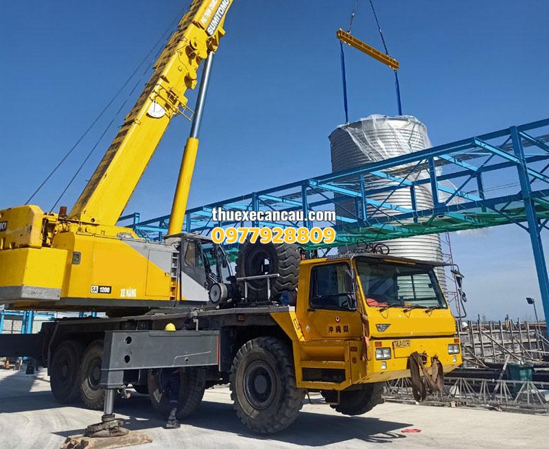 Dịch vụ thuê xe cần cẩu giá rẻ Thuận An Bình Dương