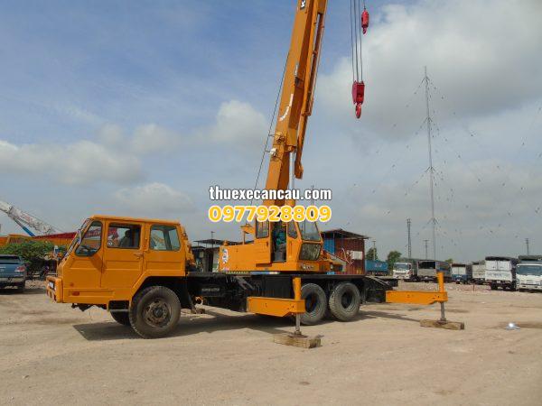 Dịch vụ thuê xe cần cẩu giá rẻ Thủ Dầu Một Bình Dương