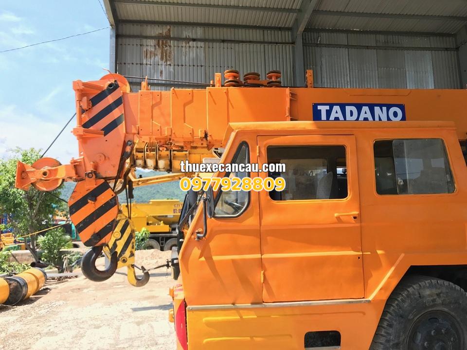 Thuê xe cẩu xe nâng KCN Mỹ Phước Sóng Thần