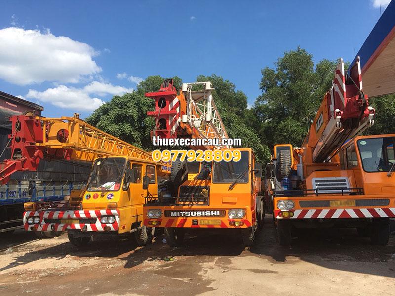 Cung cấp dịch vụ thuê xe cẩu xe nâng xe móc Thuận An Bình Dương