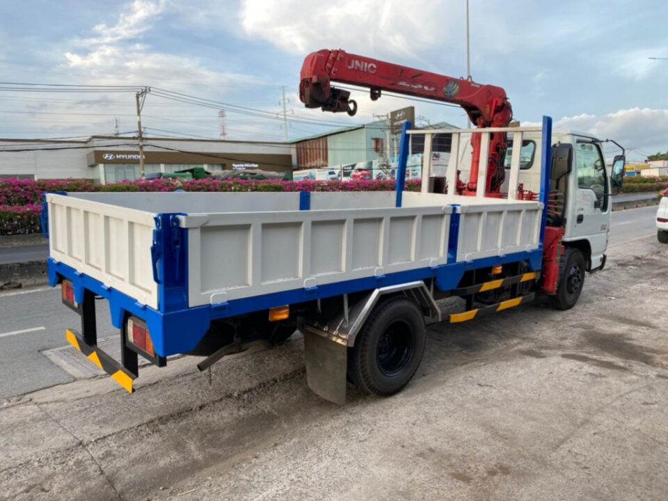 Cho thuê xe nâng, xe móc, xe cẩu các loại tại Dĩ An Bình Dương