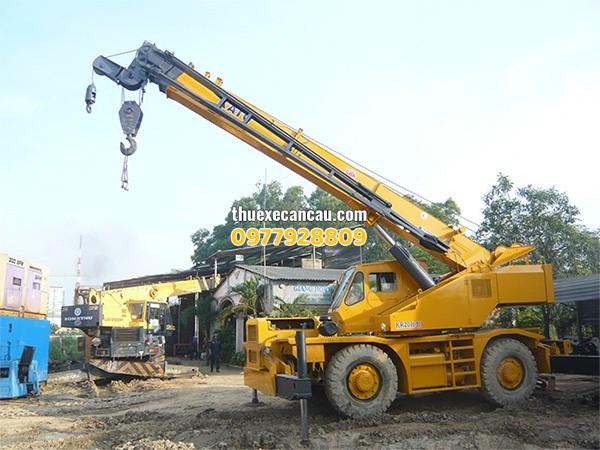 Chuyên cho thuê xe cẩu xe nâng xe móc các loại KCN Đức Hòa Long An