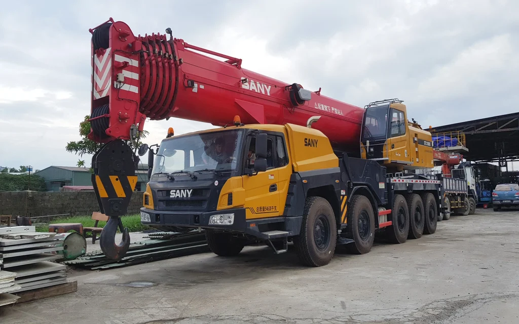 Dịch vụ thuê xe đầu kéo xe cần cẩu KCN Trảng Bàng Tây Ninh