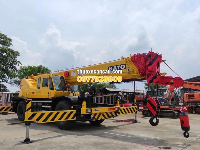 Dịch vụ thuê xe đầu kéo xe cần cẩu KCN Trảng Bàng Tây Ninh