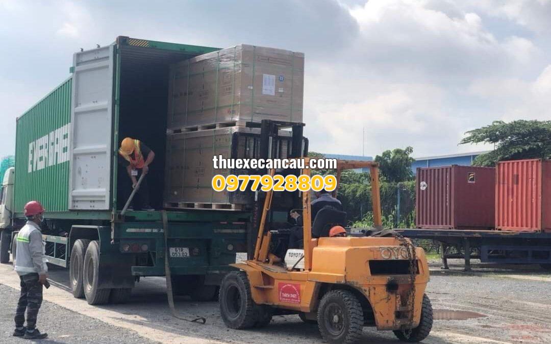 Chuyên cho thuê xe nâng xe móc xe cứu hộ Bến Cát Bình Dương