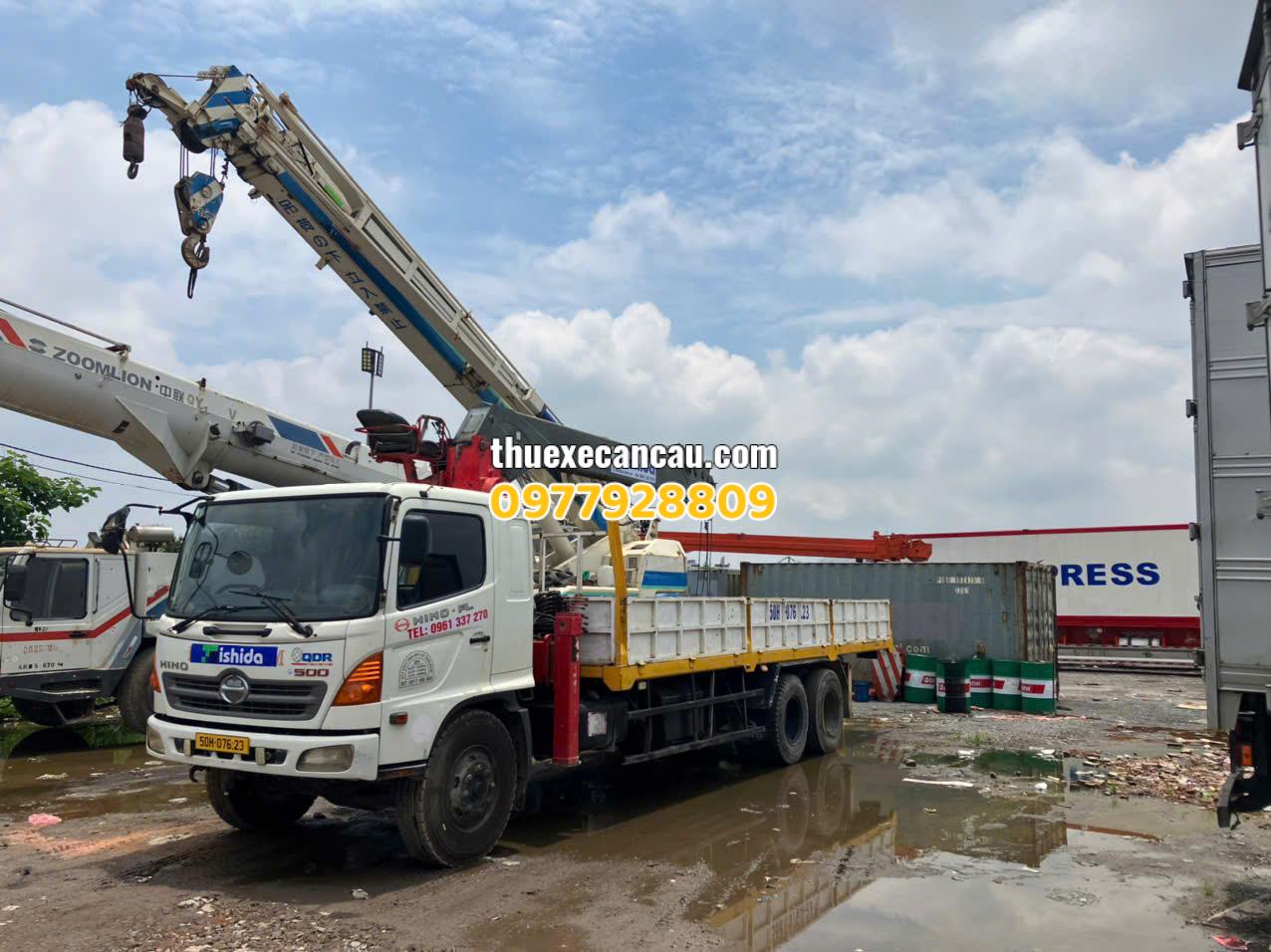 Thuê xe cẩu xe móc xe nâng giá rẻ Tân Uyên Bình Dương