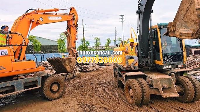 Dịch vụ xe cần cẩu, xe múc, xe đầu kéo tại Thuận An, Bình Dương