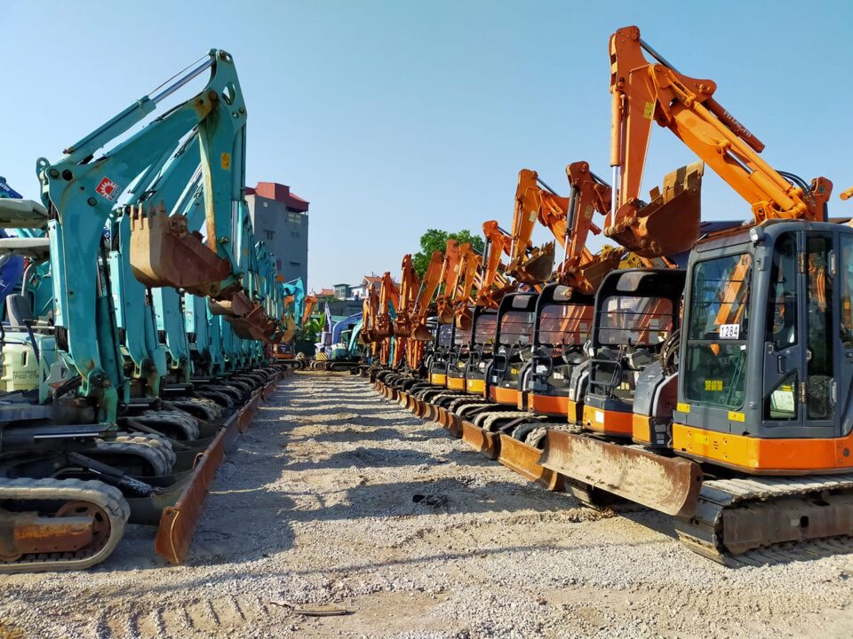 Cung cấp dịch vụ thuê xe cẩu xe móc xe kéo Phú Giáo Bình Dương