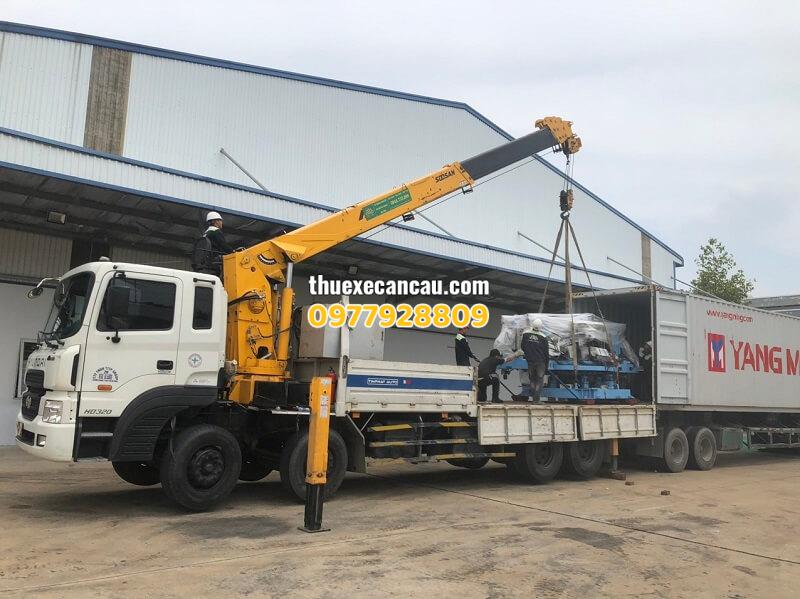 Cho thuê xe xúc xe cần cẩu giá rẻ Bàu Bàng Bình Dương