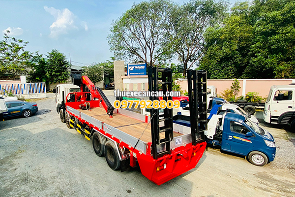 Chuyên cho thuê xe cẩu xe nâng tại Bến Cát Bình Dương - Uy tín chất lượng