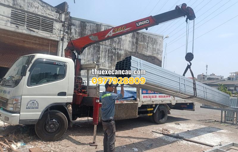 Dịch vụ Thuê Xe Cần Cẩu tại Long An – Giải pháp vận chuyển hàng hóa nặng, an toàn và chuyên nghiệp