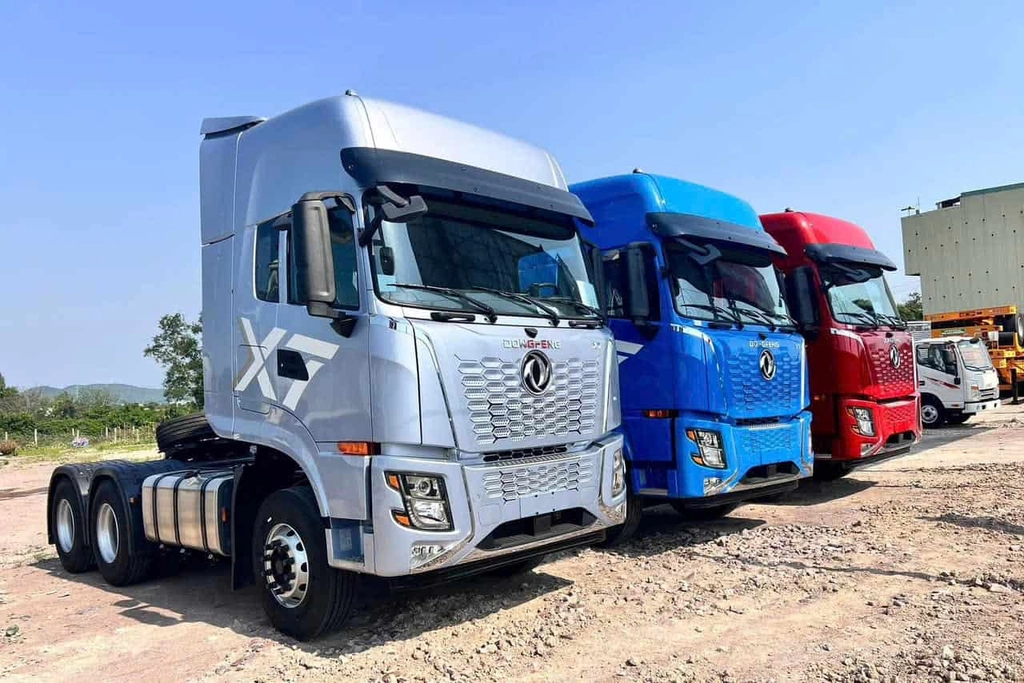 Dịch vụ cho thuê xe đầu kéo xe cần cẩu Đức Hoà Long An