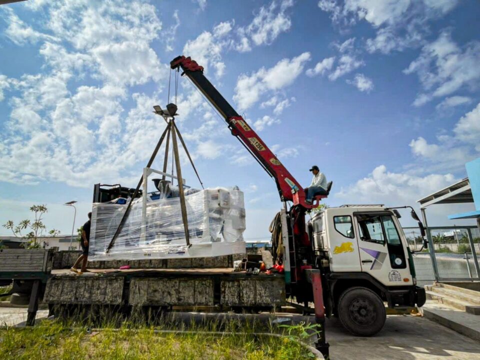 Dịch vụ thuê xe cần cẩu KCN Đất Cuốc Bình Dương