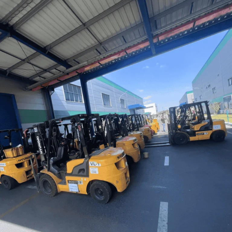 Dịch vụ thuê xe cần cẩu, xe nâng KCN Trảng Bàng Tây Ninh