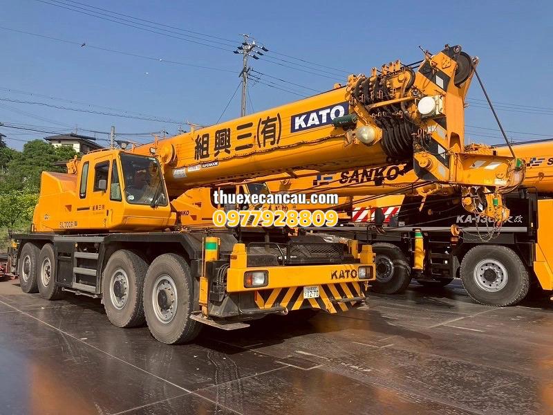 Thuê xe cần cẩu, xe đầu kéo Tân Uyên Bình Dương