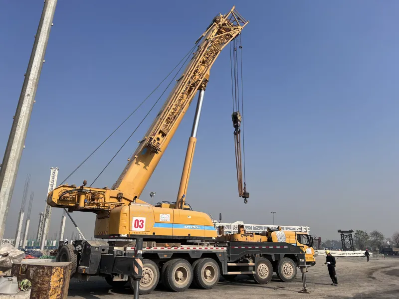 Chuyên cung cấp các dịch vụ thuê xe cẩu xe nâng xe móc Tân Uyên Bình Dương