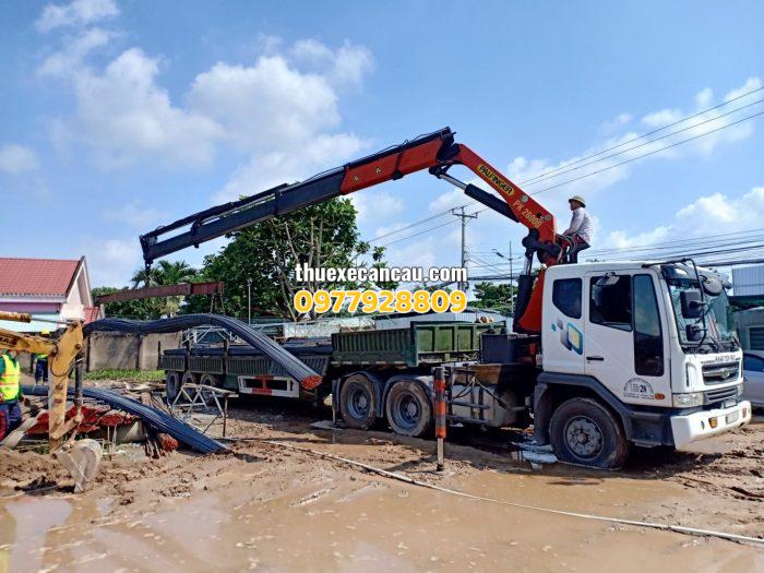 Cung cấp dịch vụ thuê xe cẩu xe nâng xe múc xe đầu kéo KCN Đại Đăng