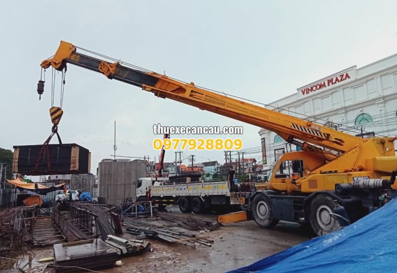 Dịch vụ vận tải cho thuê xe cần cẩu xe móc xe kéo xe nâng các loại chuyên dùng KCN Mỹ Phước Tân Vạn