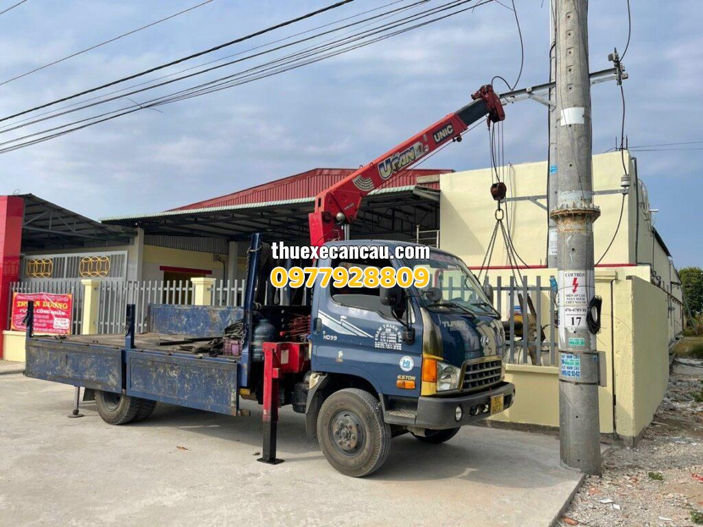 Cho thuê xe cần cẩu, xe đầu kéo tại Dĩ An – Đối tác tin cậy của các công trình và nhà máy