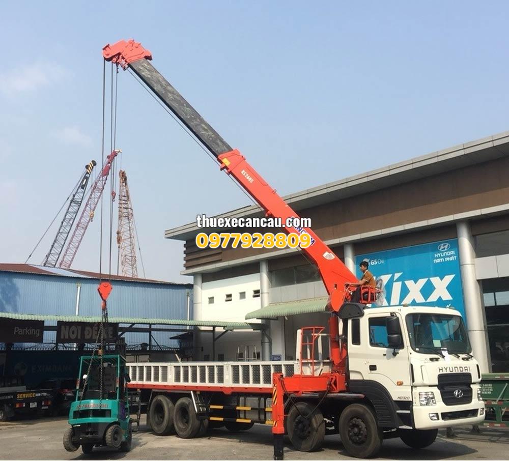 Dịch vụ cho thuê xe cẩu hàng tại Tân Uyên uy tín, chuyên nghiệp, giá cả hợp lý
