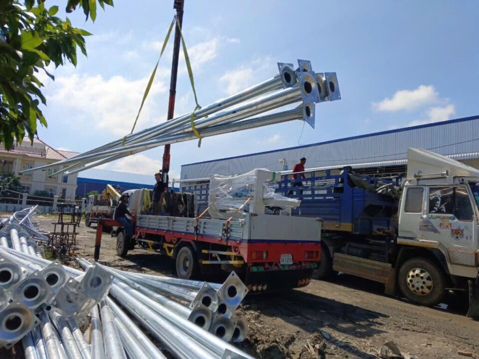 Giải pháp thuê xe cẩu xe móc tại Bình Dương với đội ngũ lái xe kinh nghiệm, giá cả hợp lý và phục vụ tận nơi