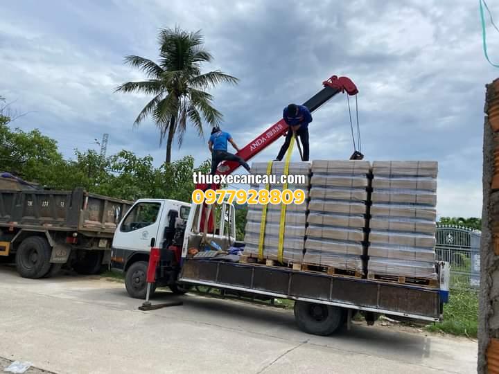 Dịch vụ thuê xe cẩu, xe nâng tại Dầu Tiếng – giá rẻ, chất lượng, phục vụ công trình xây dựng và kho bãi