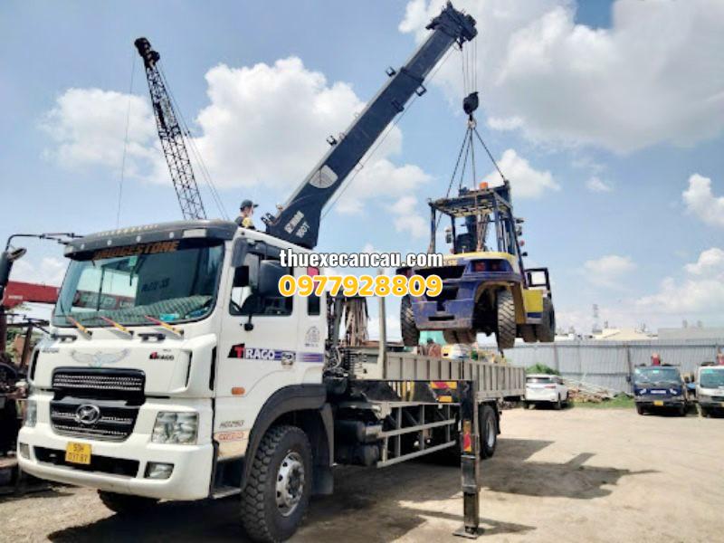 Những nguyên tắc và tiêu chí cần thiết trong việc lựa chọn đội ngũ tài xế xe cẩu và nhân viên kỹ thuật nhằm nâng cao chất lượng dịch vụ