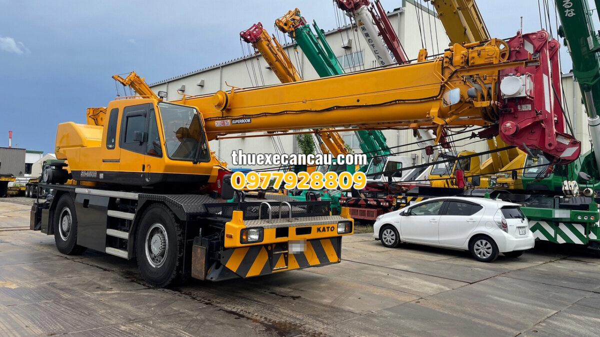 Xe cẩu Bình Dương giá tốt nhất, đáp ứng mọi nhu cầu nâng hạ hàng hóa và công trình