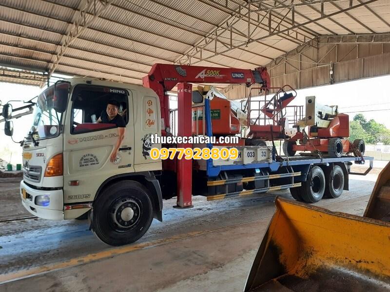 Dịch vụ cho thuê xe cẩu, xe nâng, xe đầu kéo xe móc các loại tại Dĩ An với giải pháp uy tín và giá cả hợp lý cho khách hàng