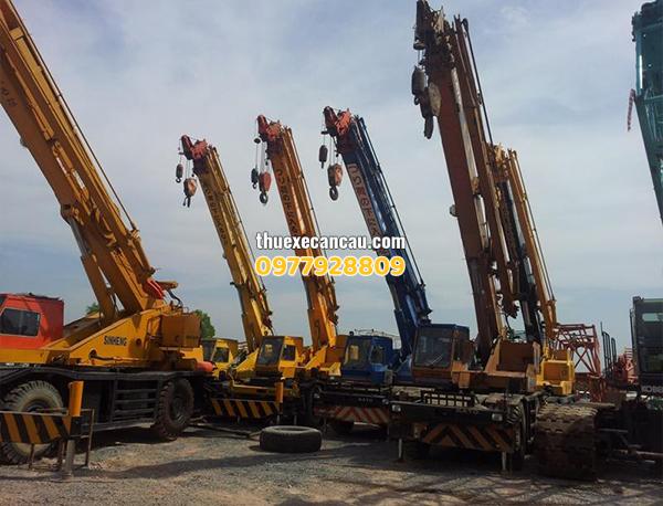 Địa chỉ chuyên cho thuê xe cẩu xe nâng xe container tại Phú Giáo uy tín cho doanh nghiệp giá rẻ chất lượng